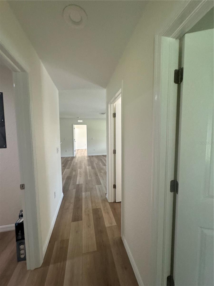 516 Clark Ln Property Photo 27