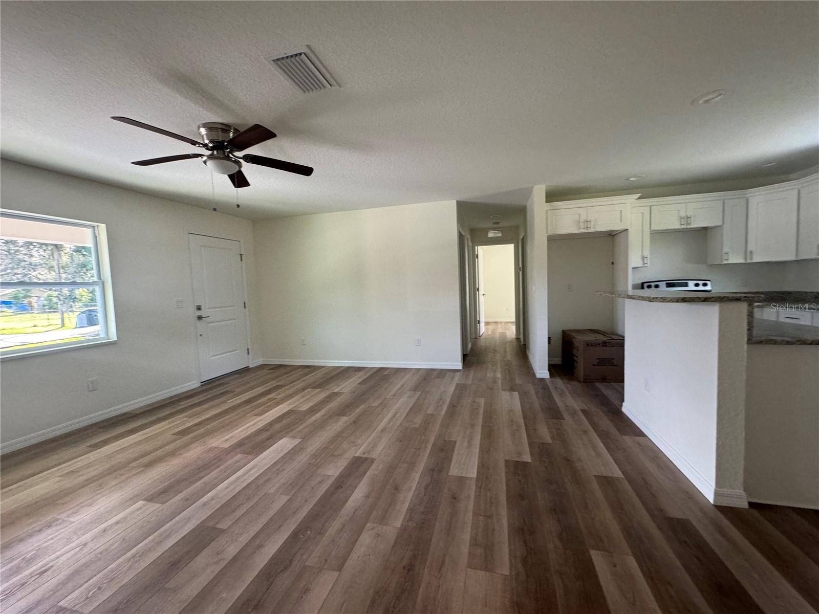 516 Clark Ln Property Photo 29