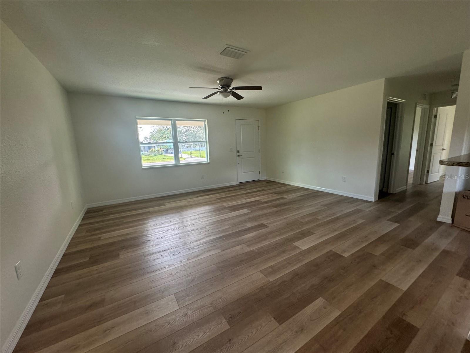 516 Clark Ln Property Photo 34