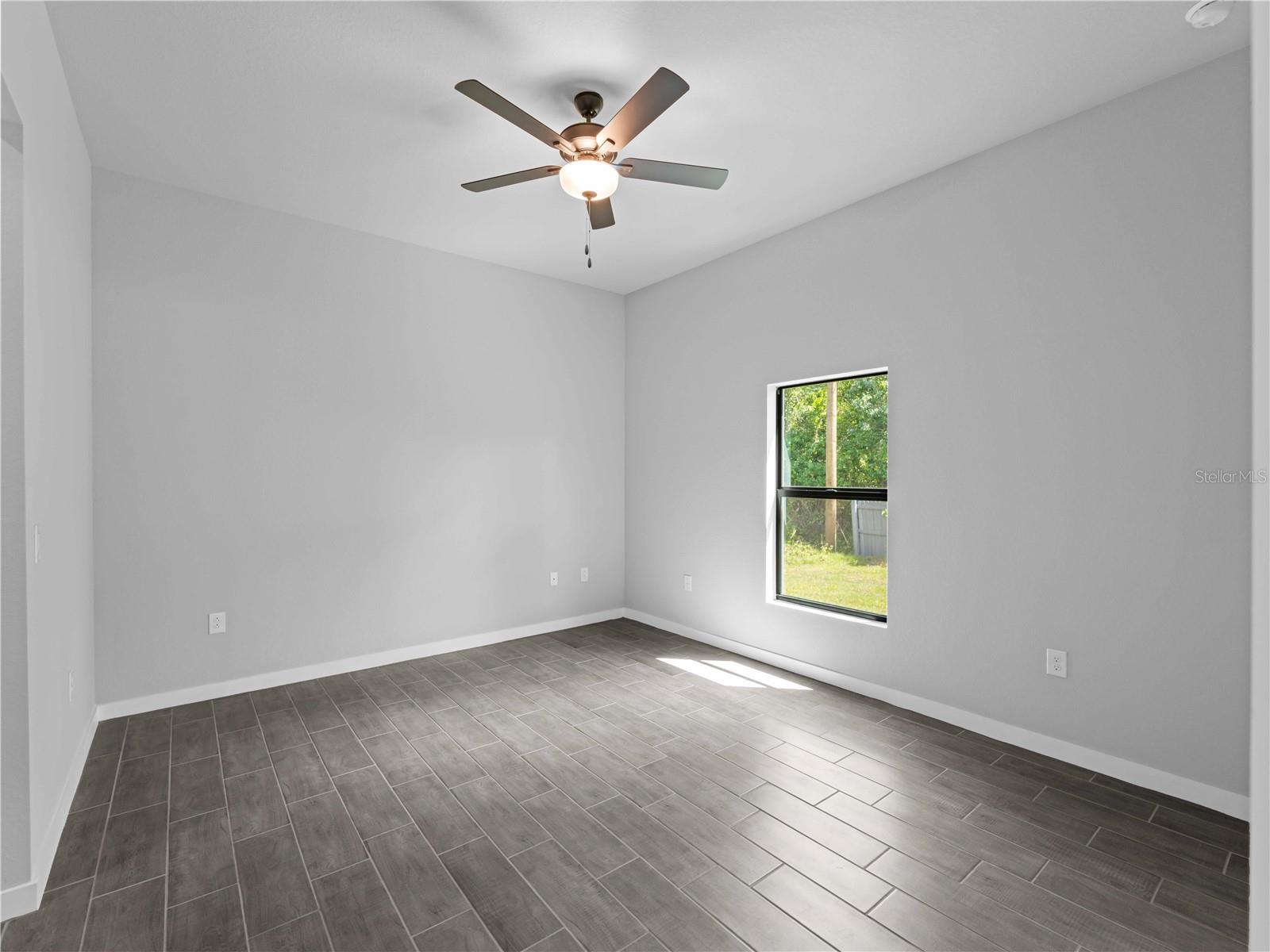 20295 Banner Ave Property Photo 16