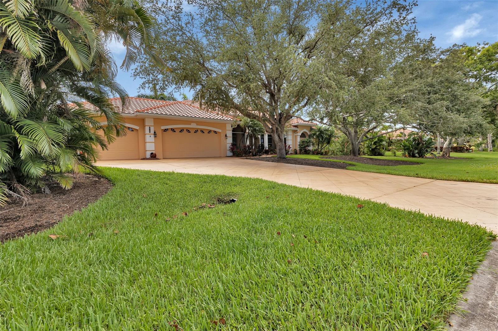17180 Cape Horn Blvd Property Photo 5