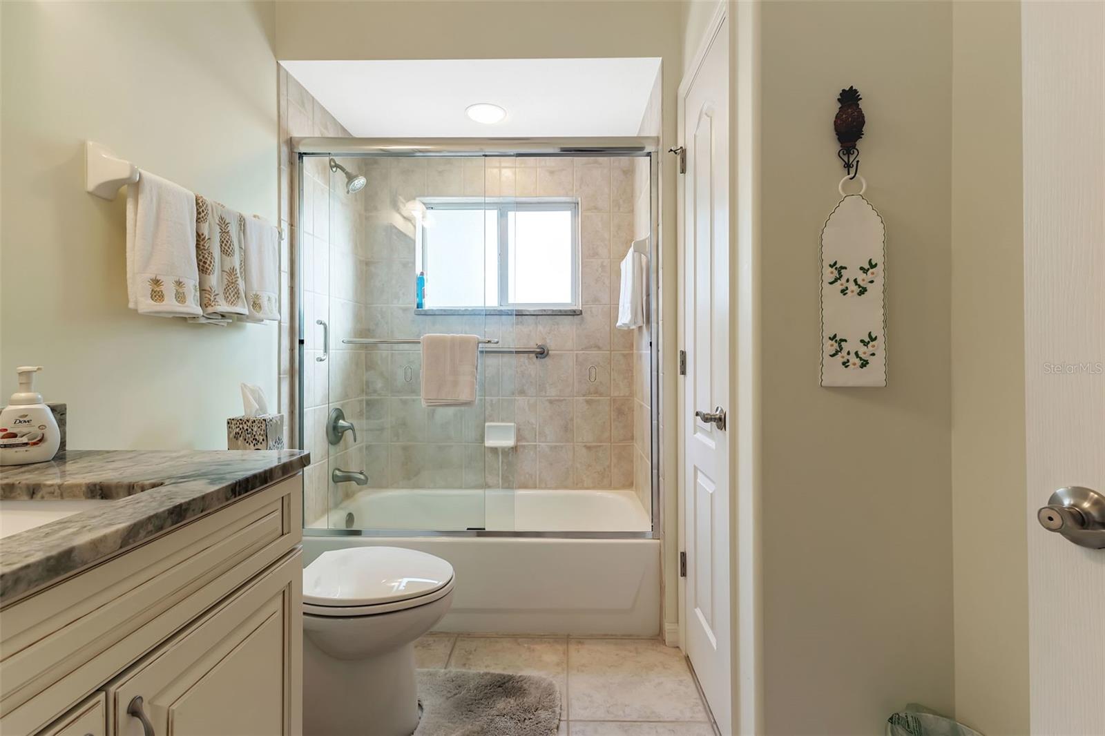 17180 Cape Horn Blvd Property Photo 38