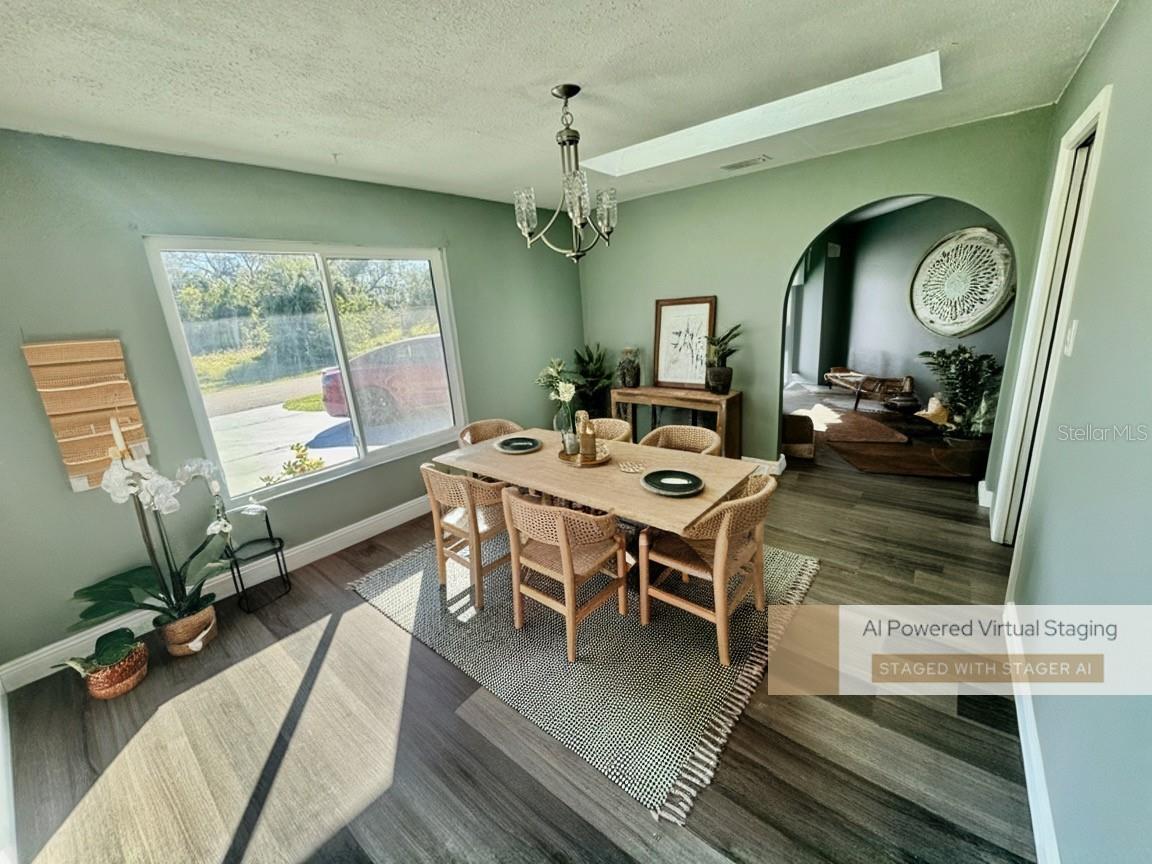 17352 Terry Ave Property Photo 4