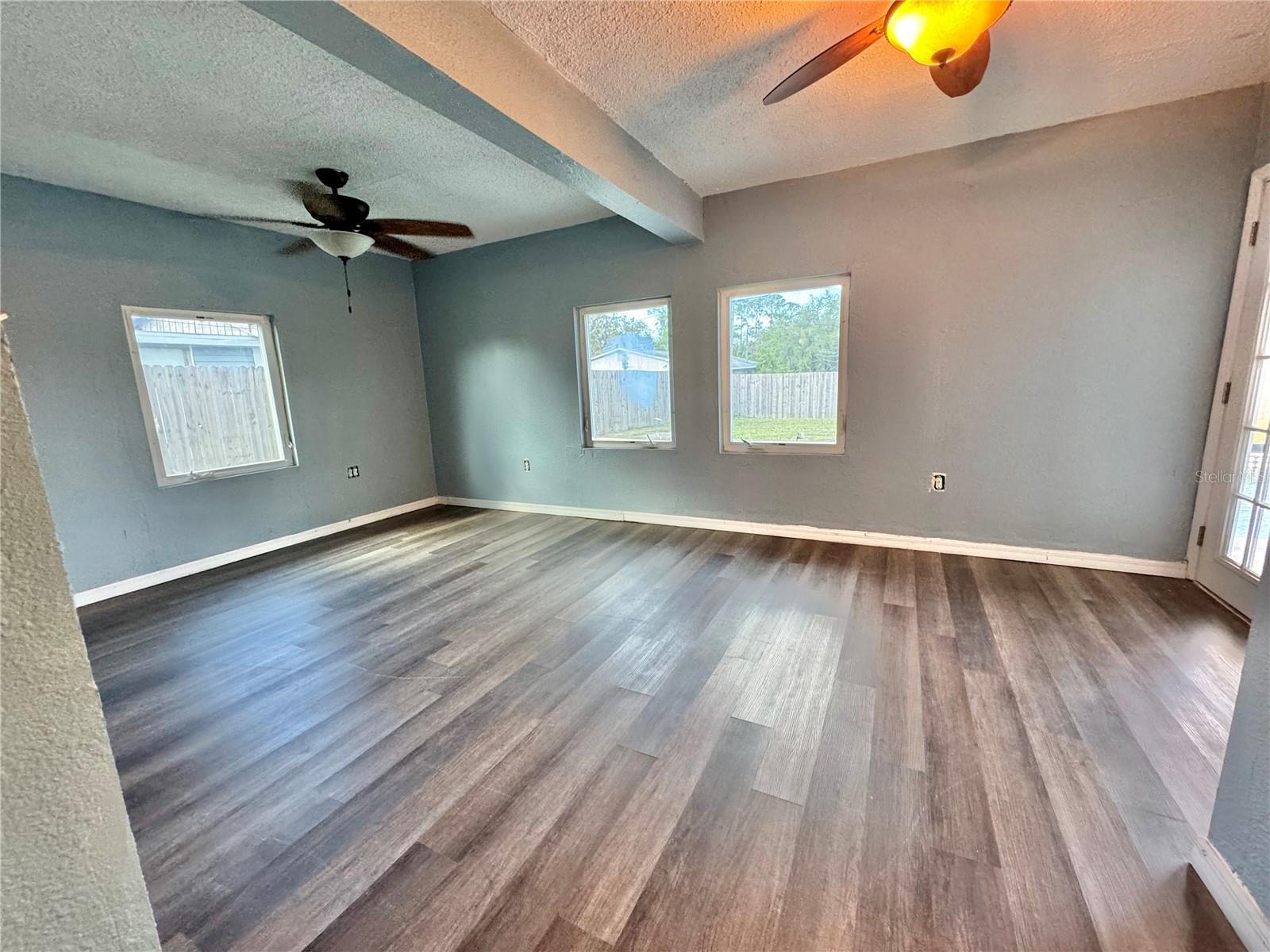 17352 Terry Ave Property Photo 18
