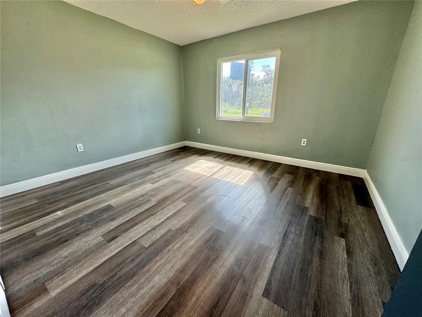 17352 Terry Ave Property Photo 23