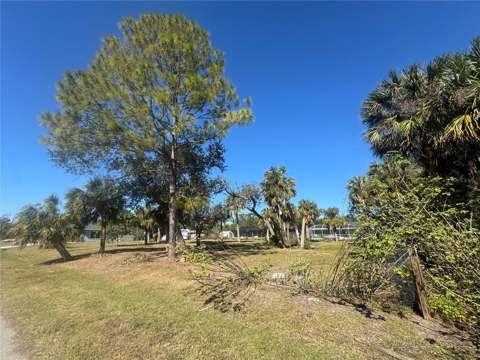 17352 Terry Ave Property Photo 33