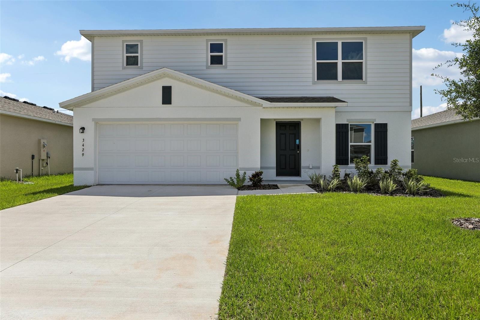 1813 GRASSMERE ST Property Photo 1