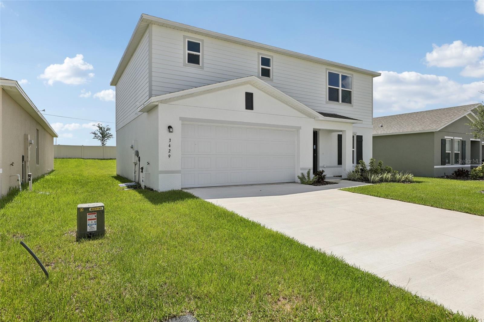1813 Grassmere St Property Photo 2