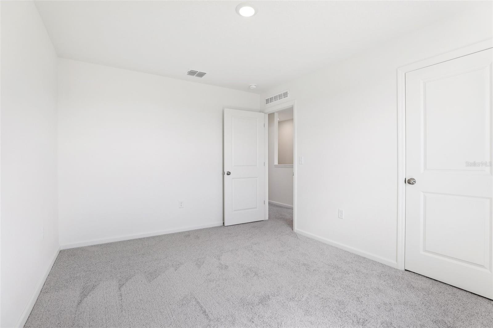 1813 Grassmere St Property Photo 23