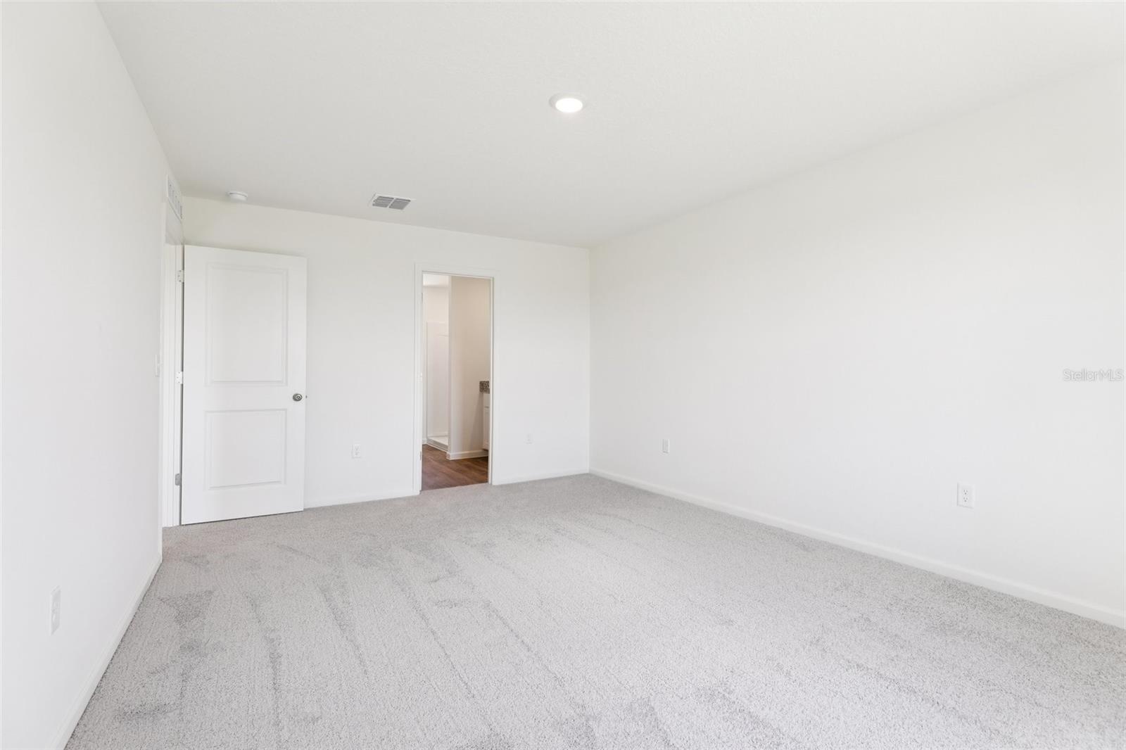 1813 Grassmere St Property Photo 30
