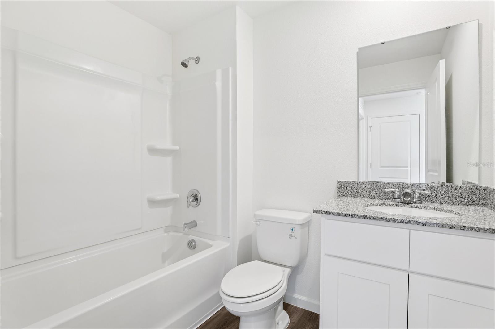 1813 Grassmere St Property Photo 36
