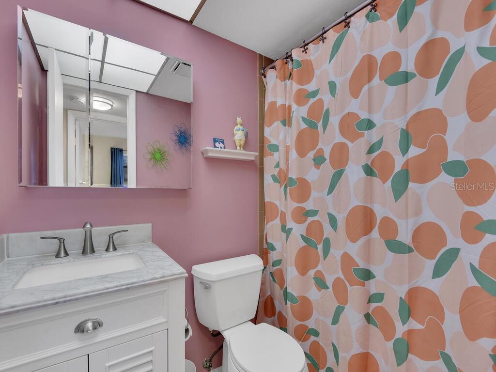 4380 27th Ct Sw #1-304 Property Photo 17