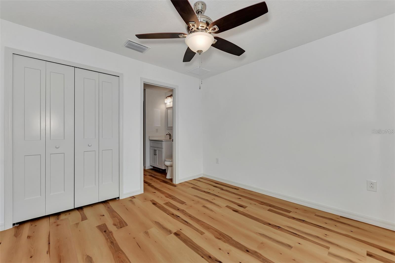 4637 Corbett Ln Property Photo 26