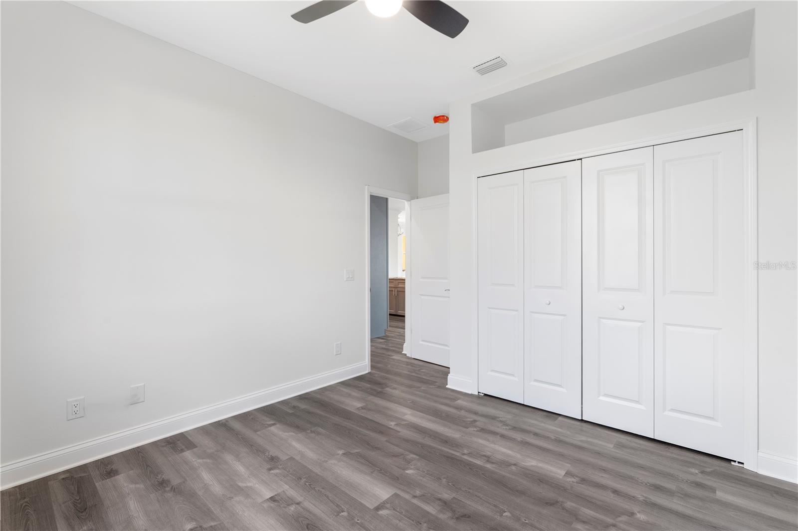 16077 Coruna Ct Property Photo 20