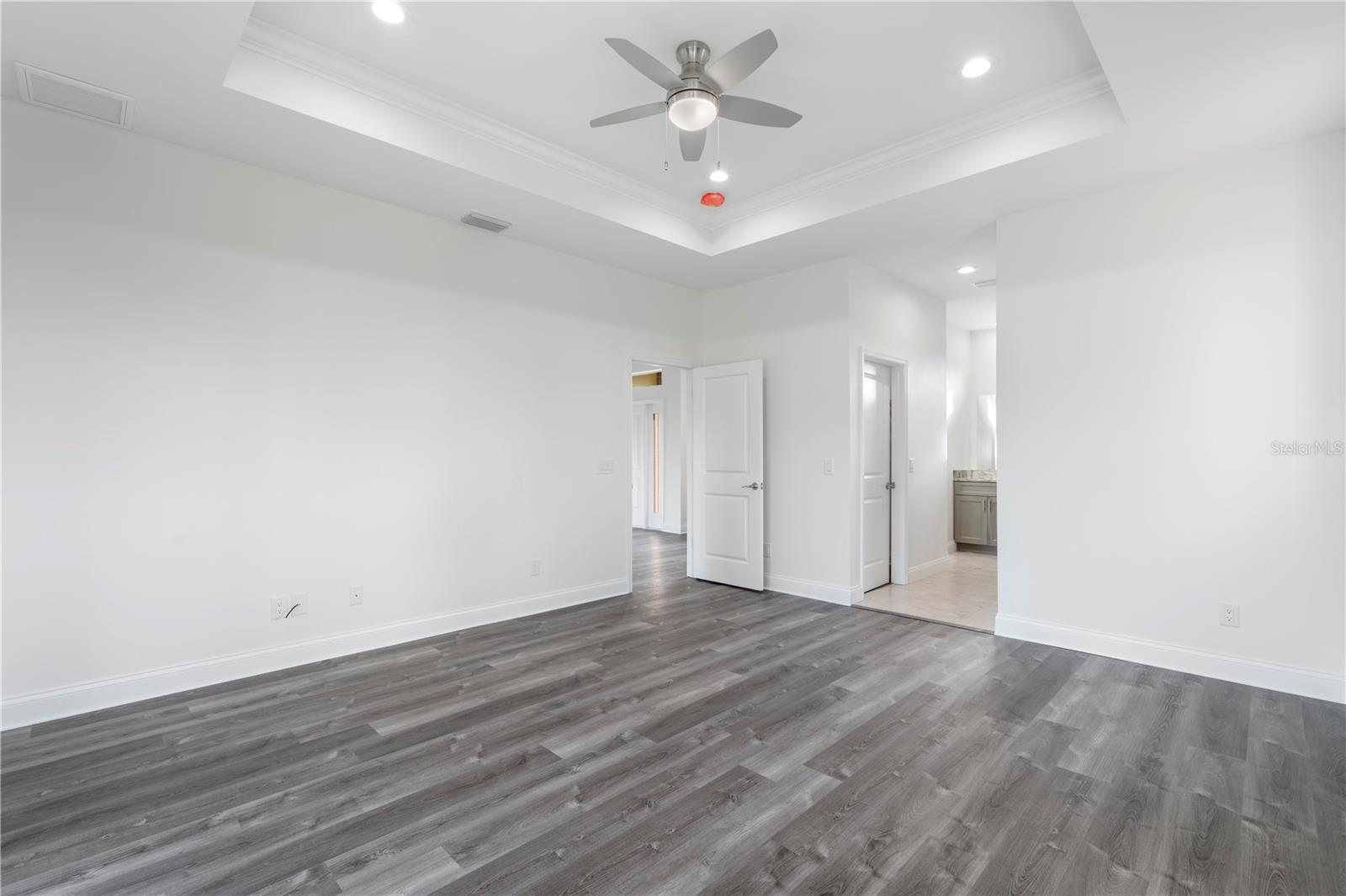 16077 Coruna Ct Property Photo 21