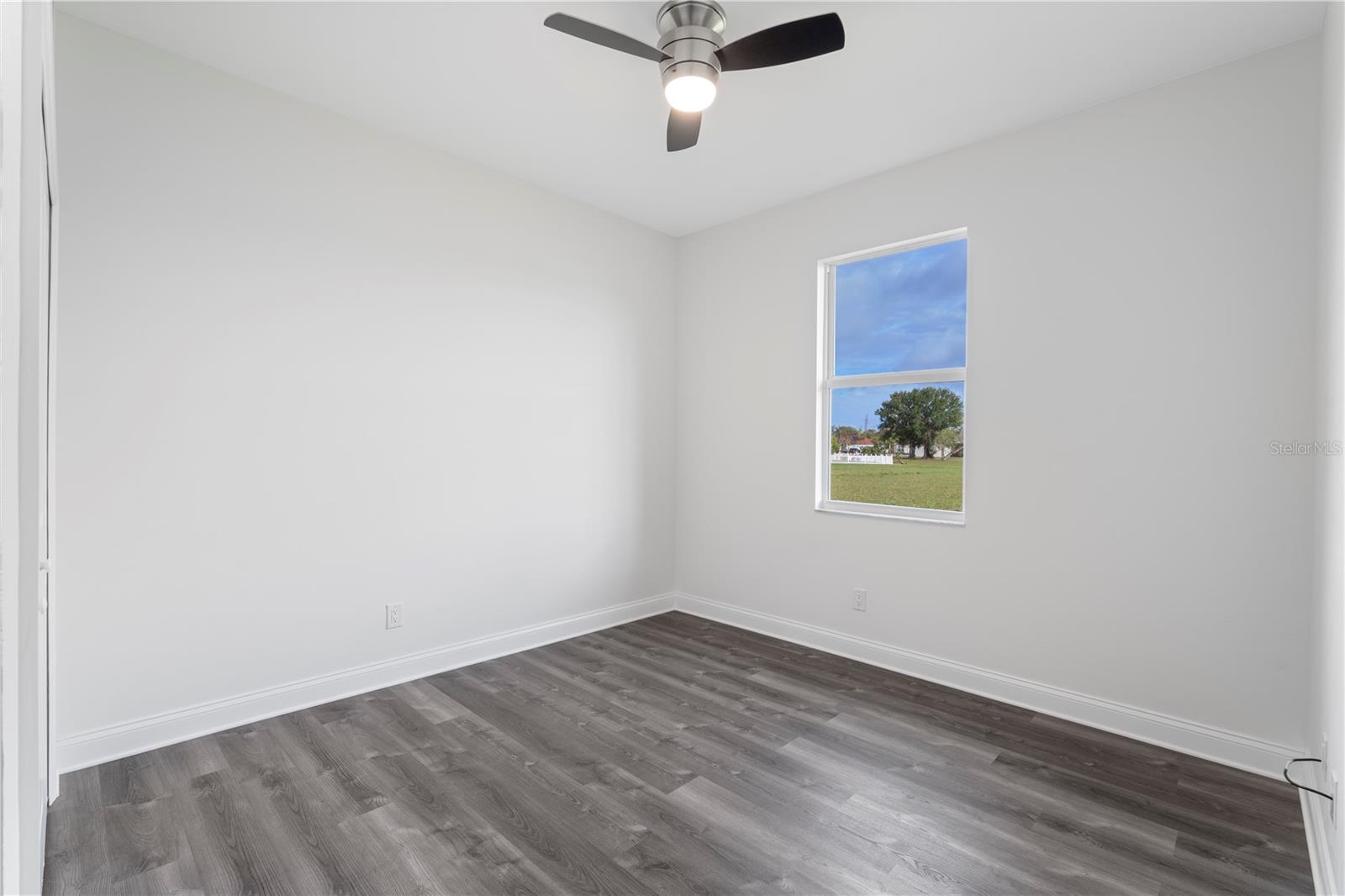 16077 Coruna Ct Property Photo 29