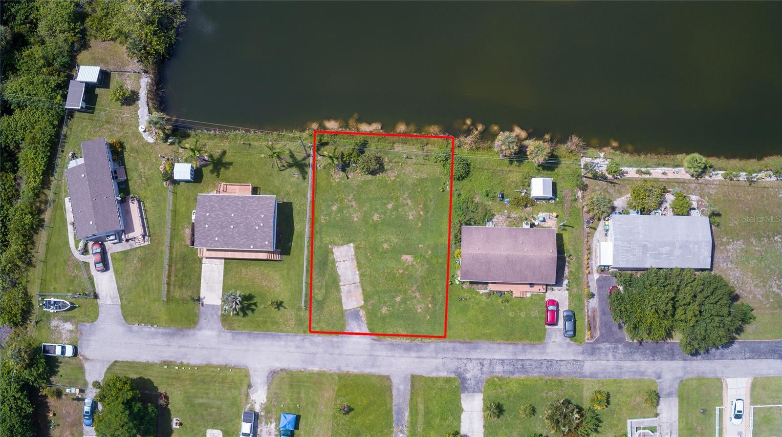 2811 Carl Ave Property Photo 3