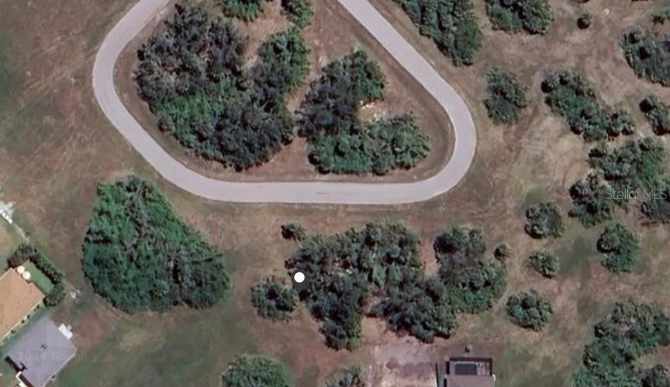 118 April Rd Property Photo 4