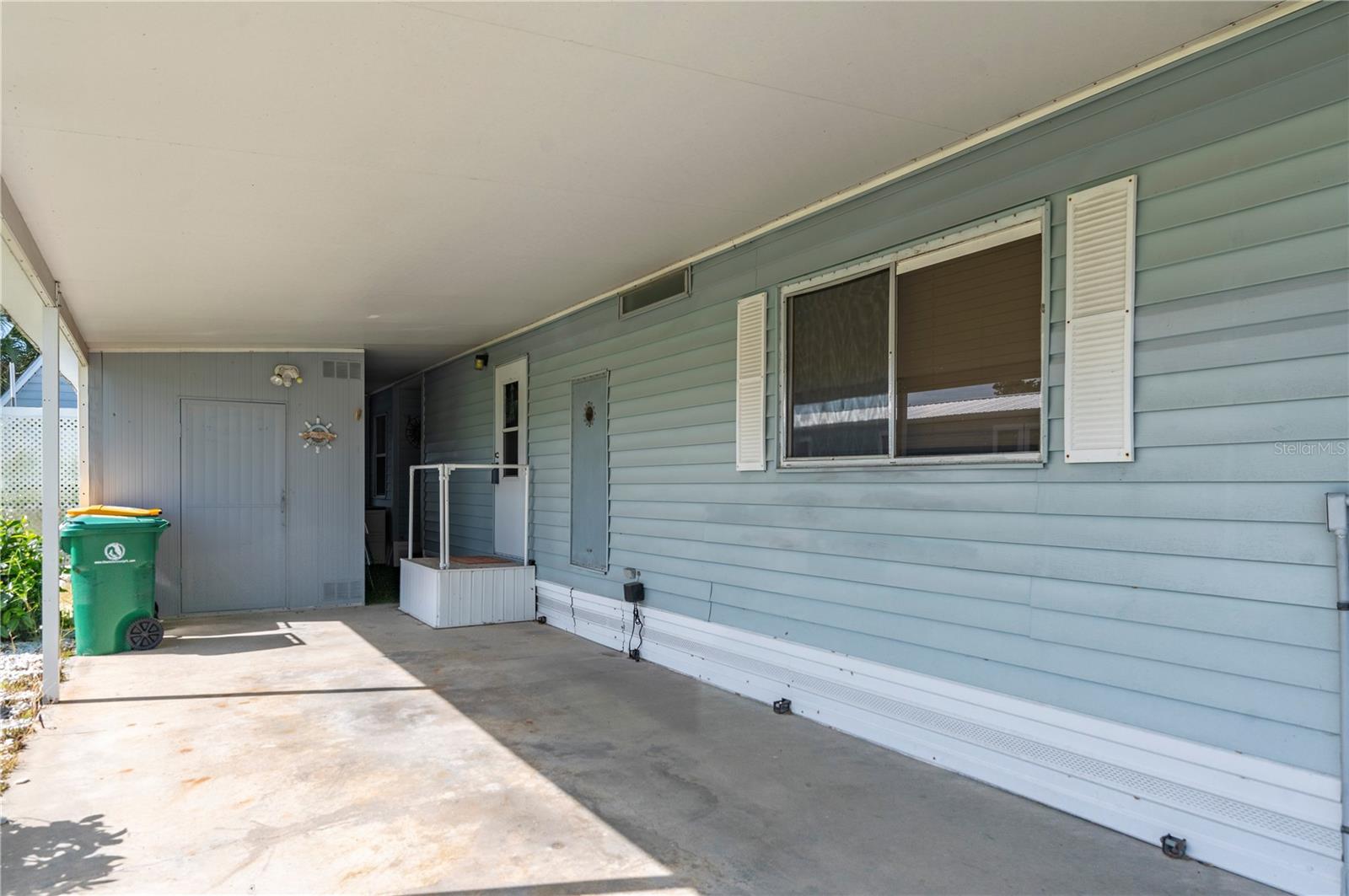 731 Tangerine Ct Property Photo 10
