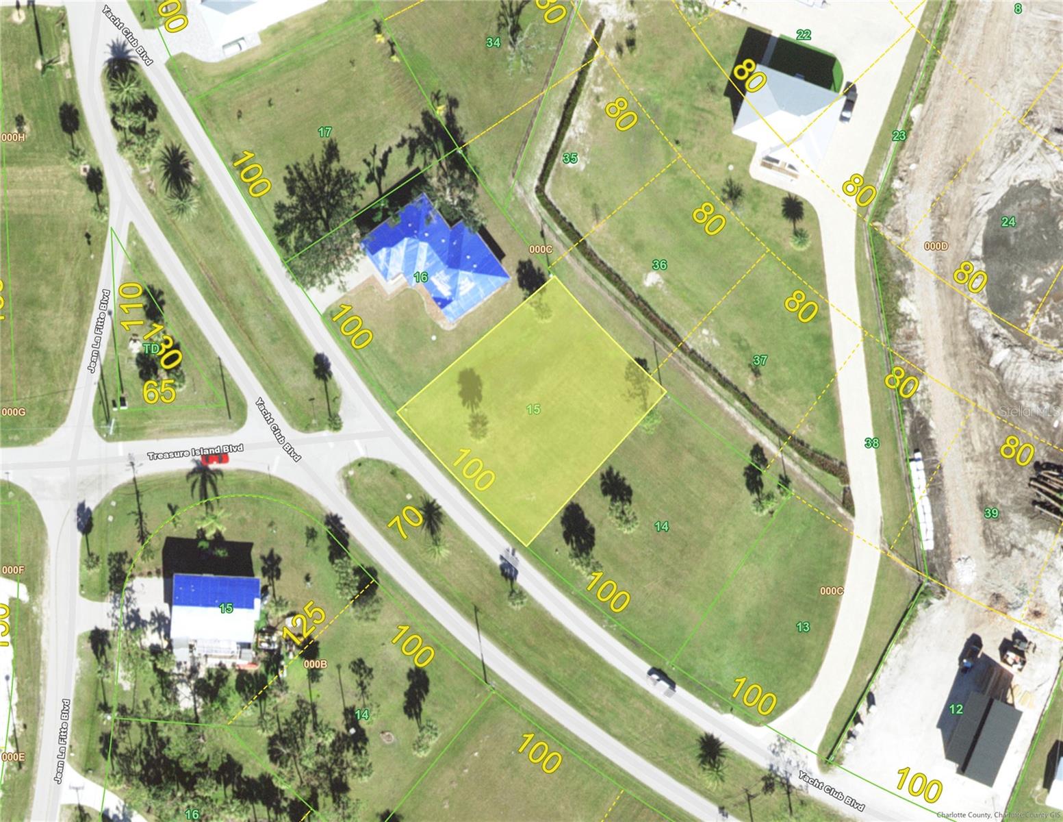 24470 Yacht Club Blvd Property Photo 1