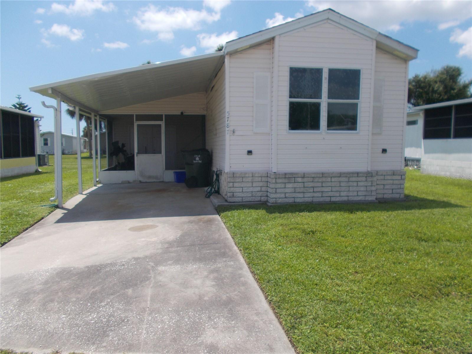5787 Holiday Park Blvd Property Photo 1