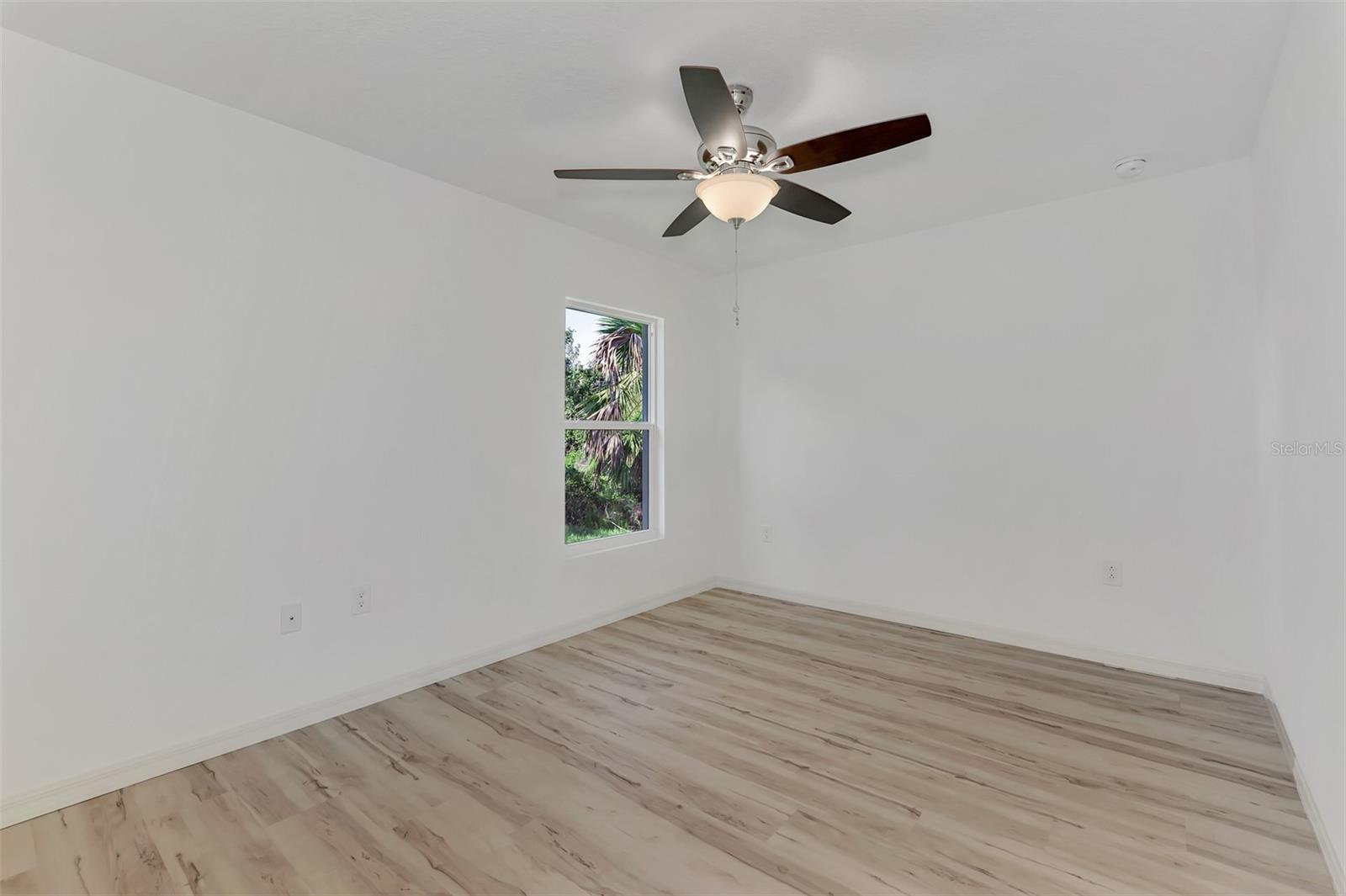 4582 Enid Ln Property Photo 29