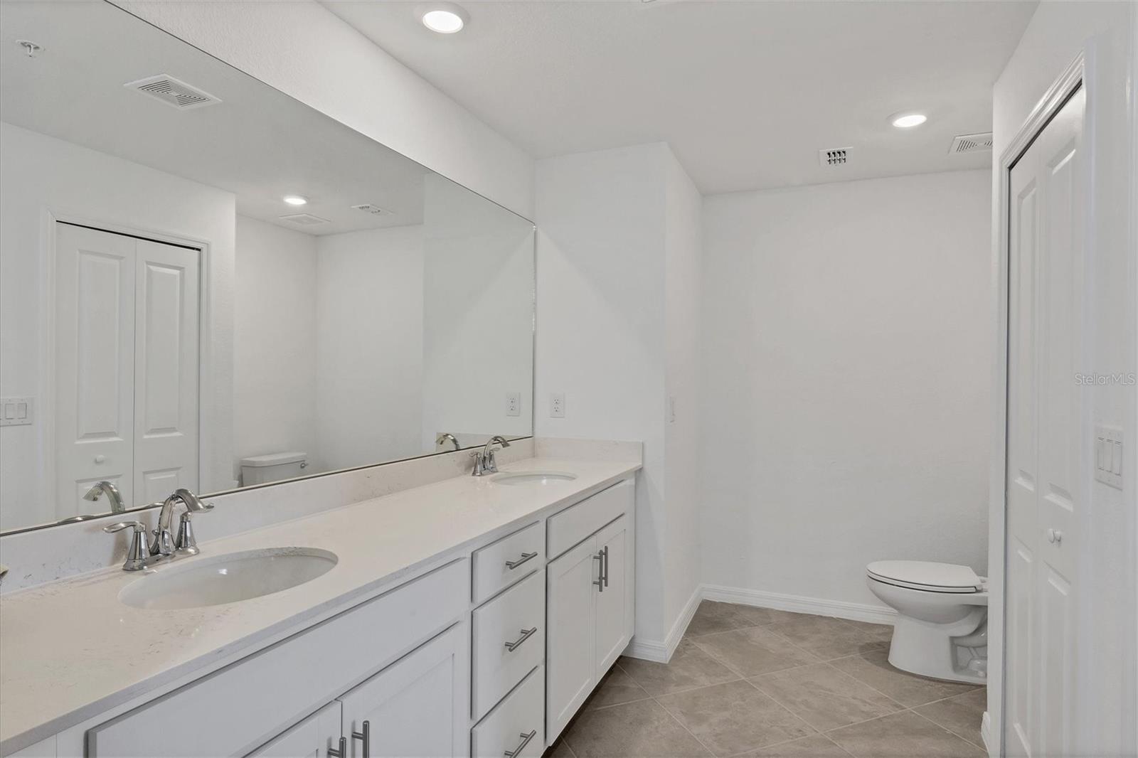 12580 Galapagos Ct #108 Property Photo 18
