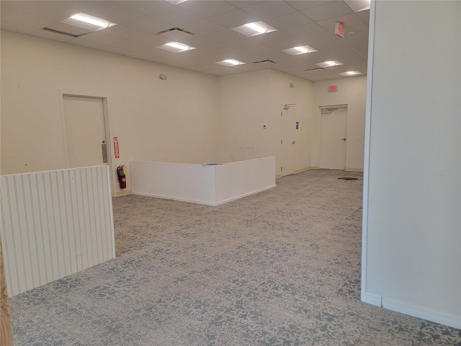 20550 Veterans Blvd #101 Property Photo 11