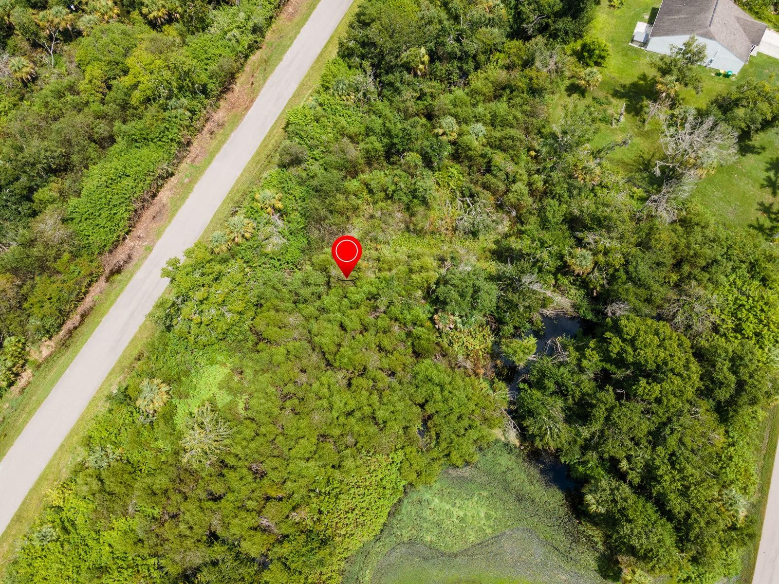 22447 Morocco Ave Property Photo 12