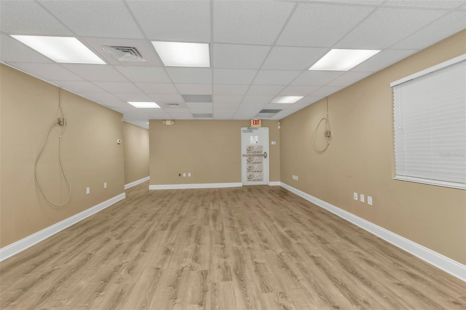 128 W Charlotte Ave Property Photo 31