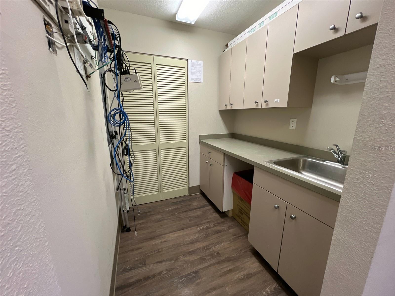 3400 Tamiami Trl #203 Property Photo 16