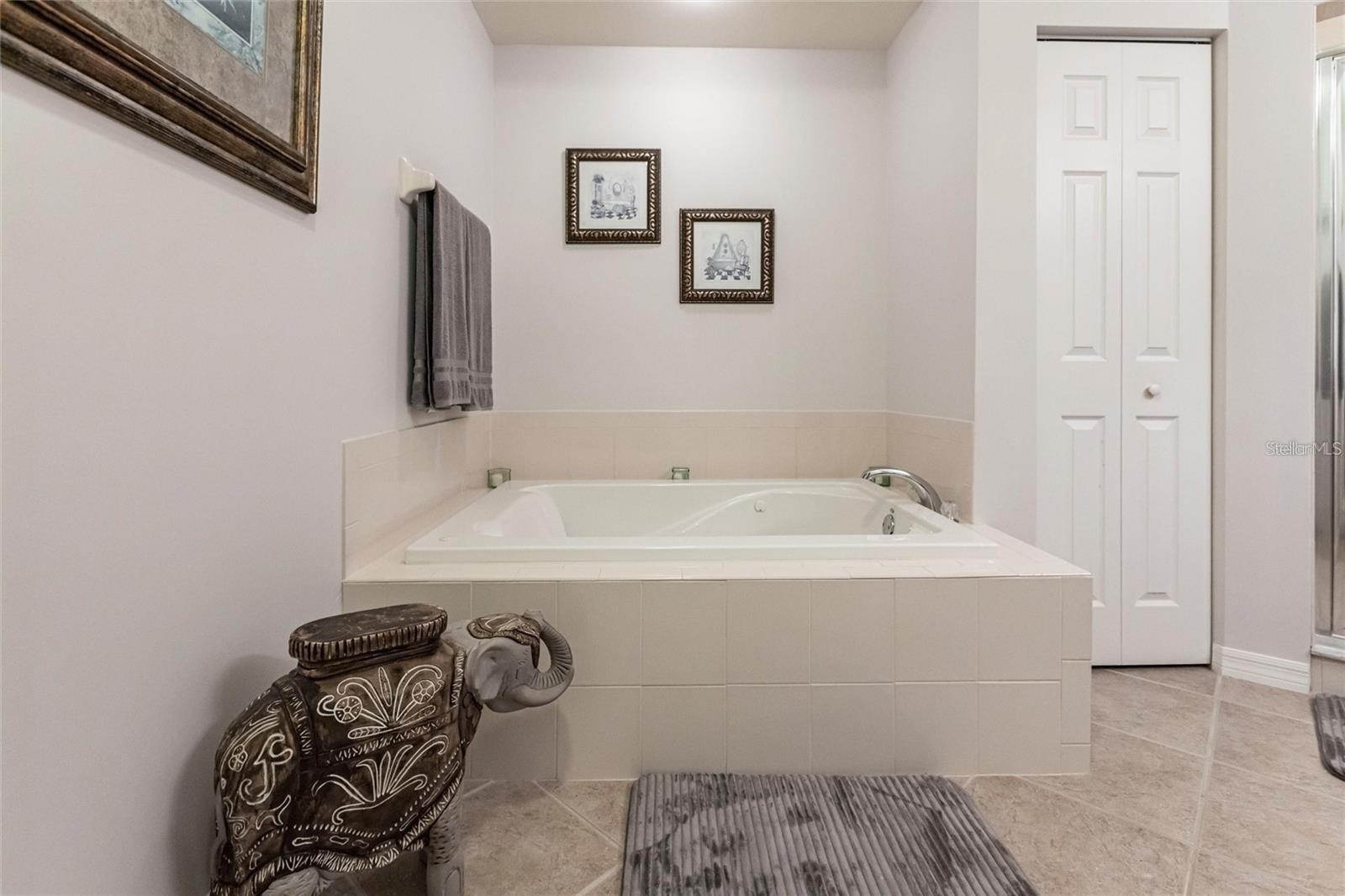 93 Vivante Blvd #9323 Property Photo 23