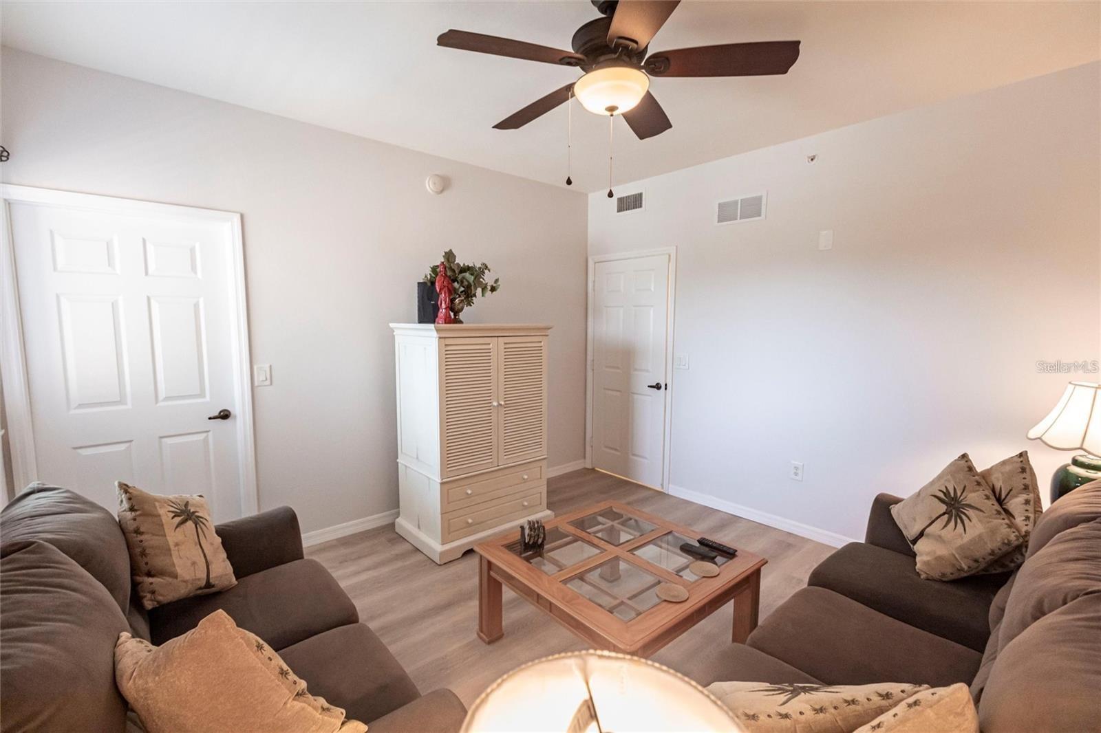 93 Vivante Blvd #9323 Property Photo 26
