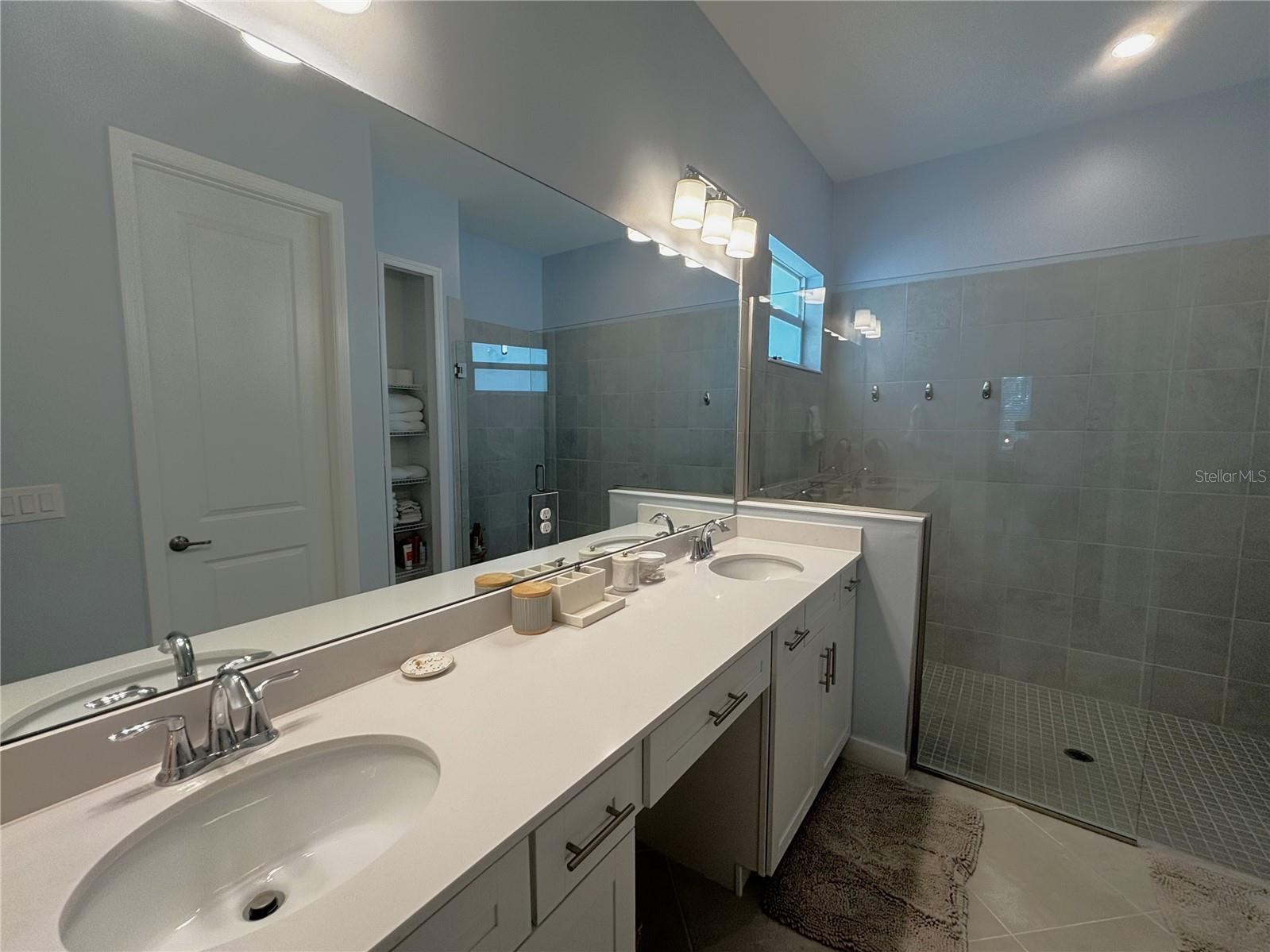 17435 Jadestone Ct Property Photo 14