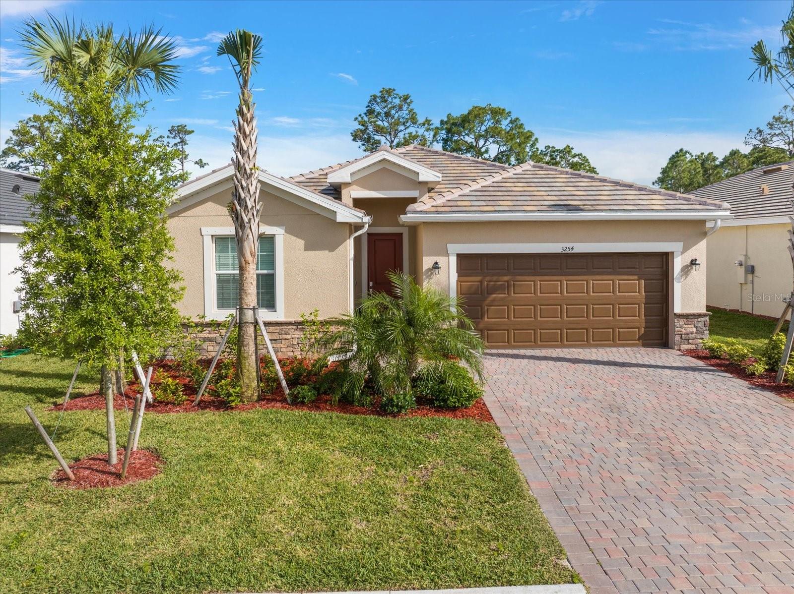 3254 WESTON MANOR DR Property Photo 1
