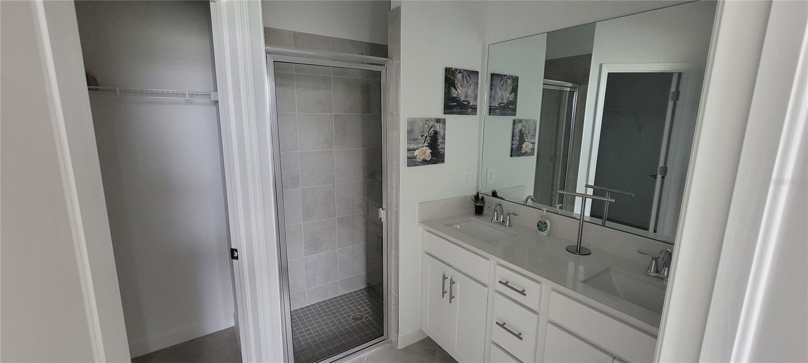 8716 Saint Kitts Cir Property Photo 7