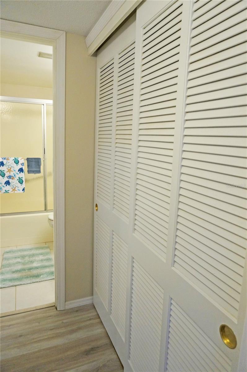 4158 Tamiami Trl #p1 Property Photo 26