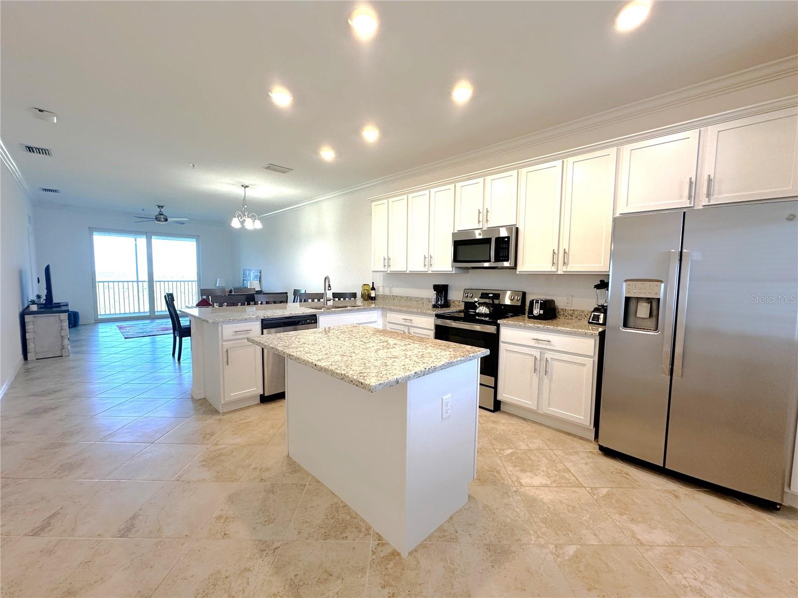 14061 Heritage Landing Blvd #444 Property Photo 7