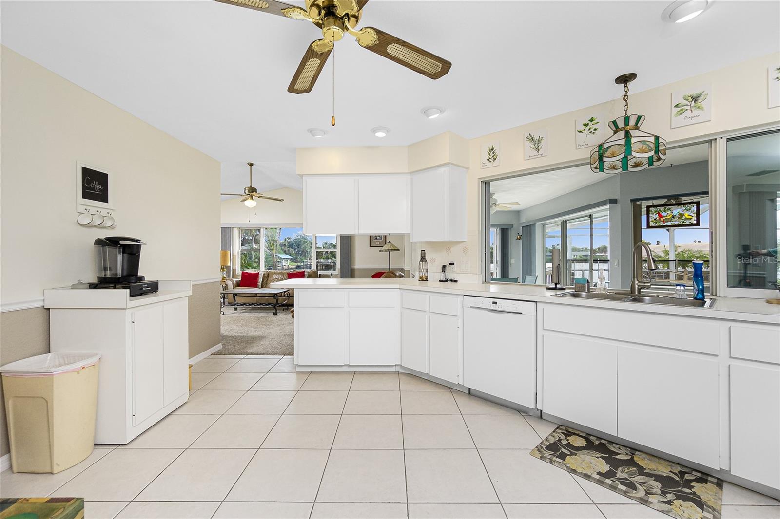 4088 Gingold St Property Photo 15