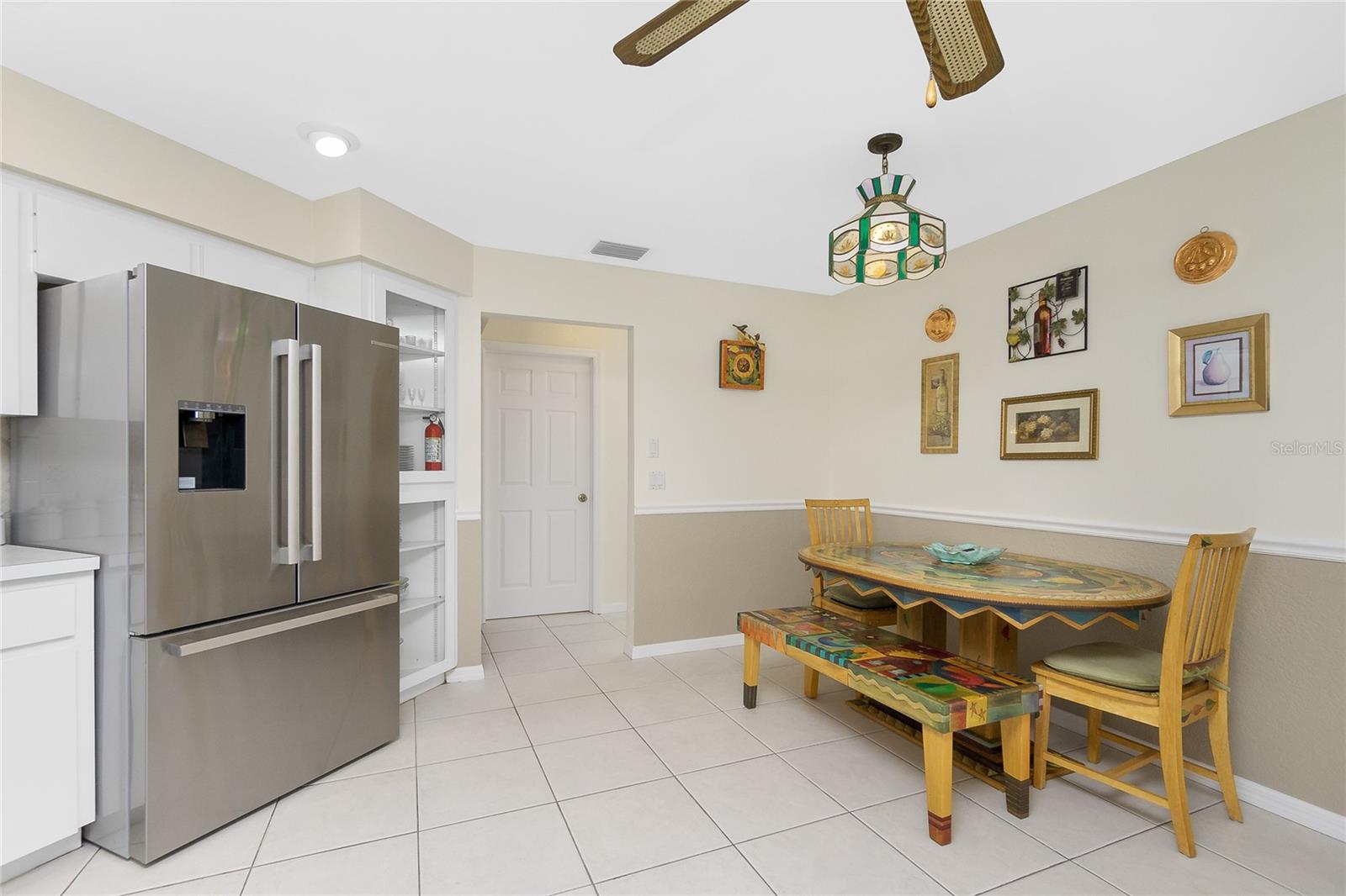 4088 Gingold St Property Photo 16