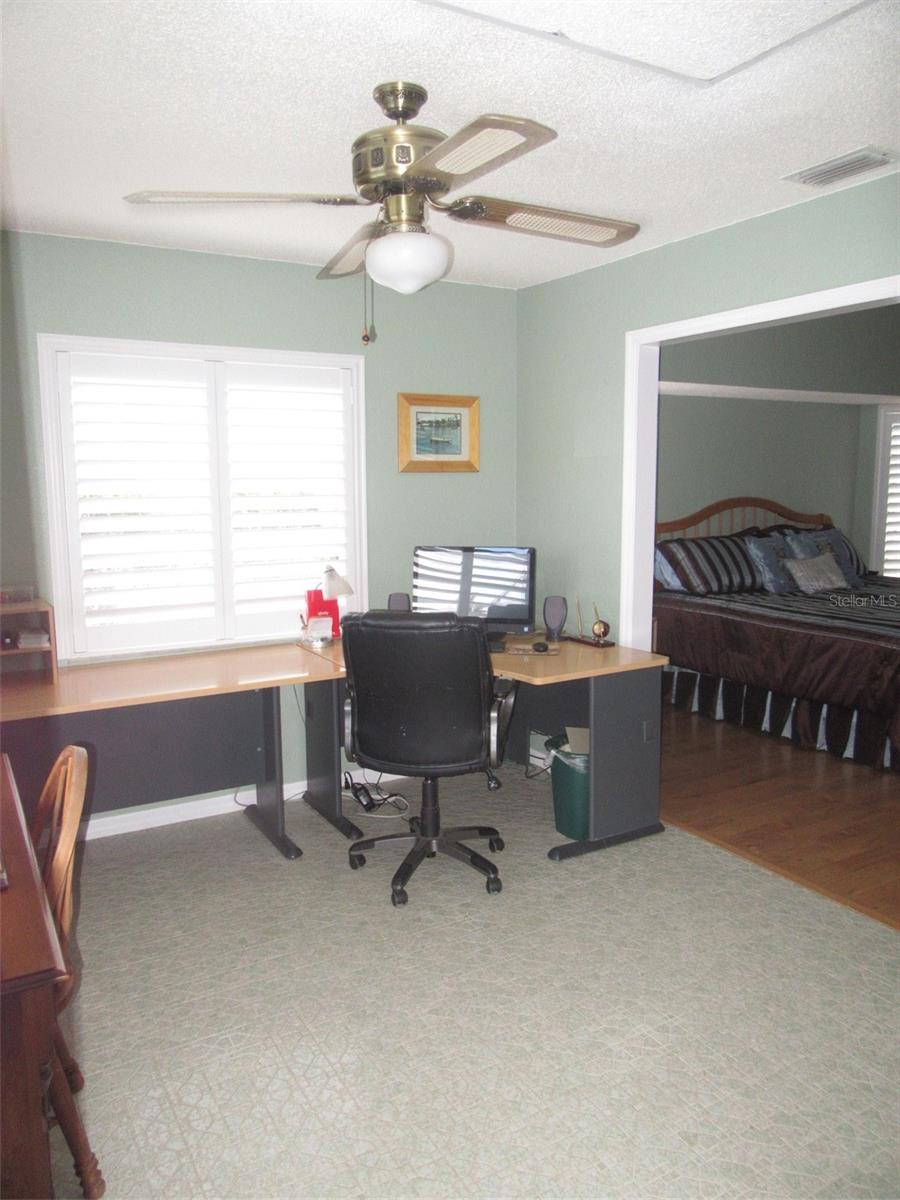 4088 Gingold St Property Photo 33