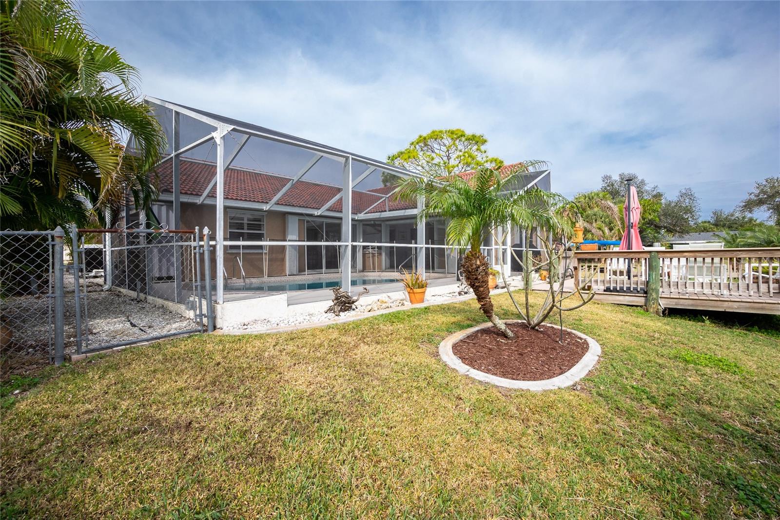 4088 Gingold St Property Photo 53