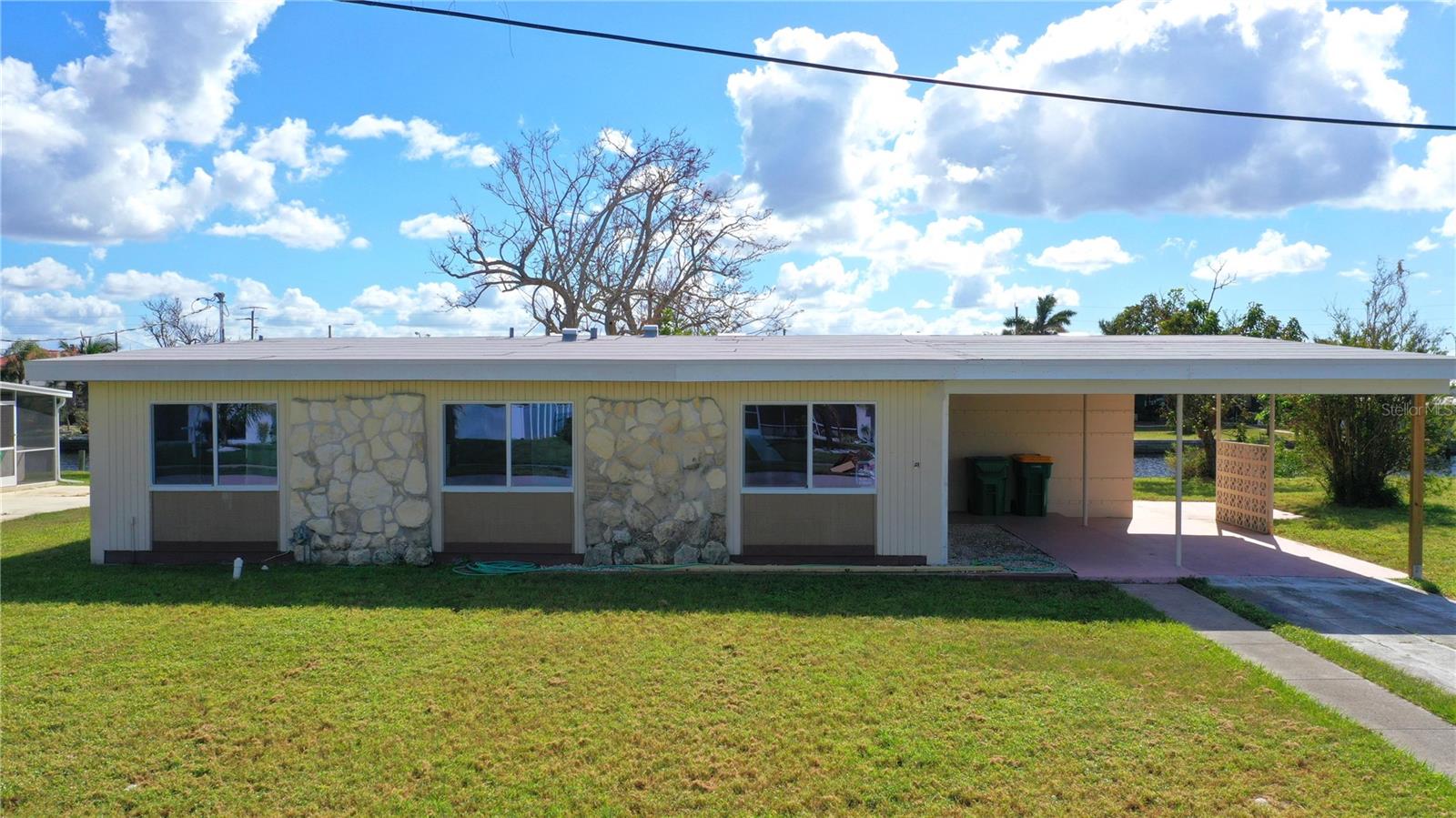 554 Lindley Ter Property Photo 7