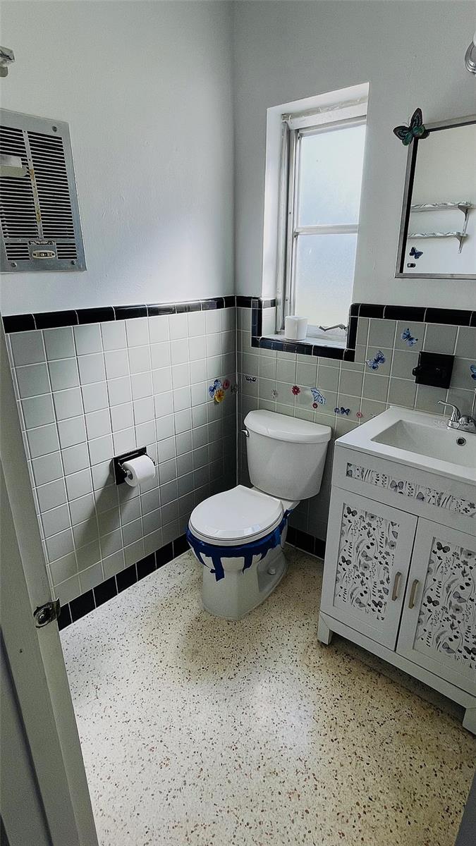 554 Lindley Ter Property Photo 26