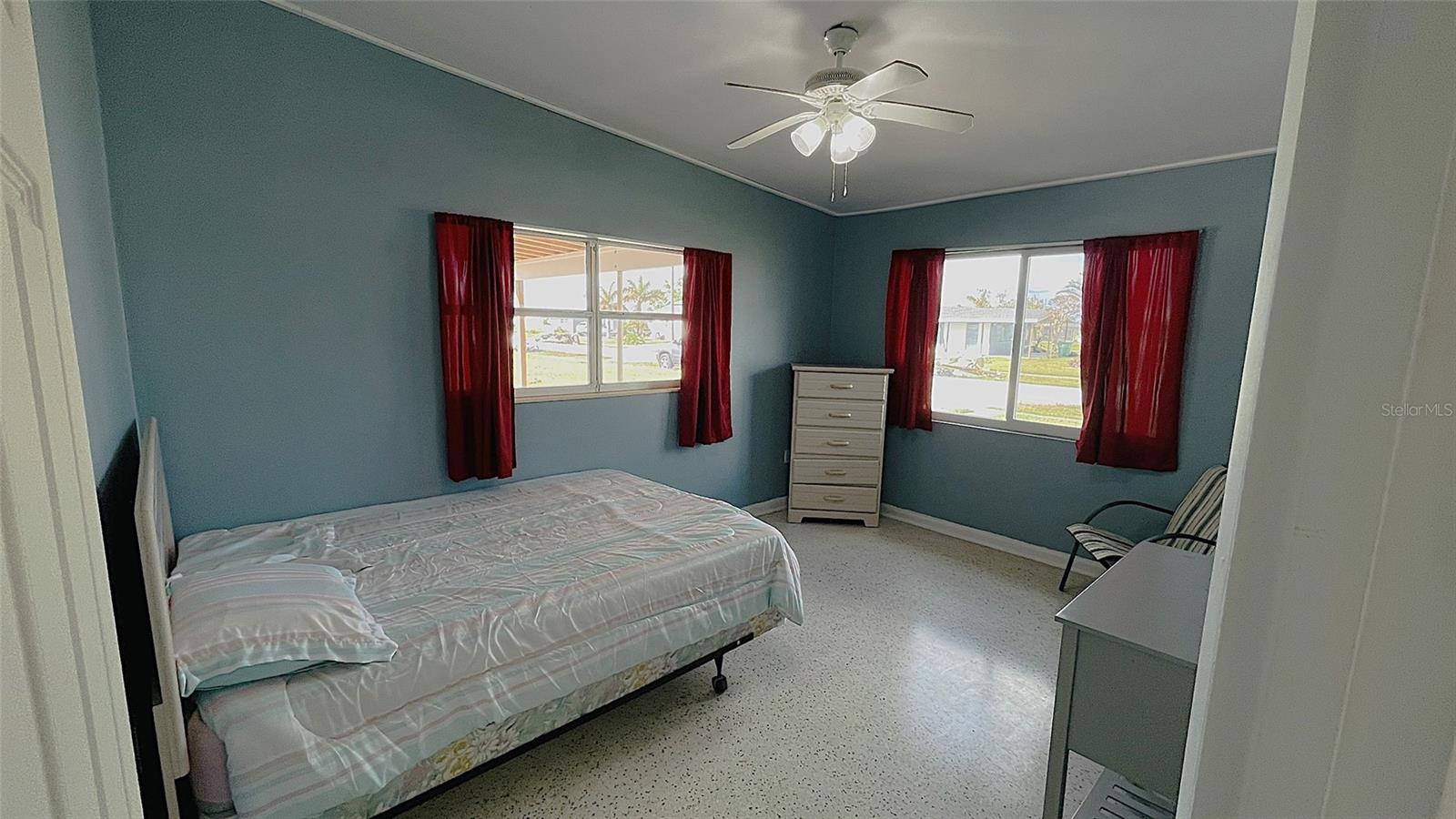554 Lindley Ter Property Photo 28