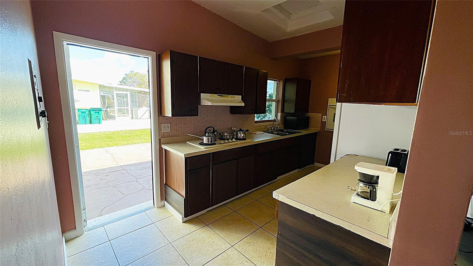 554 Lindley Ter Property Photo 35