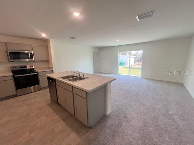2116 Hanson St Property Photo 2