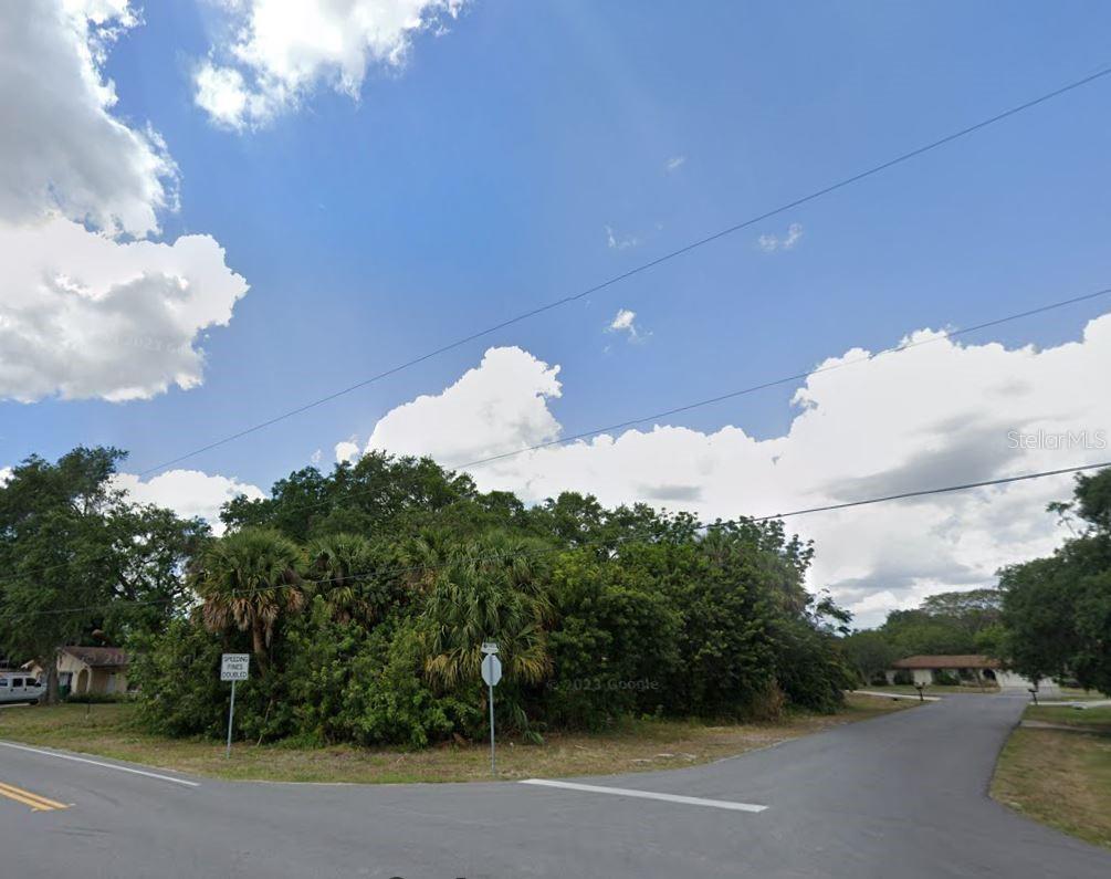 1427 Noble Ter Property Photo 6