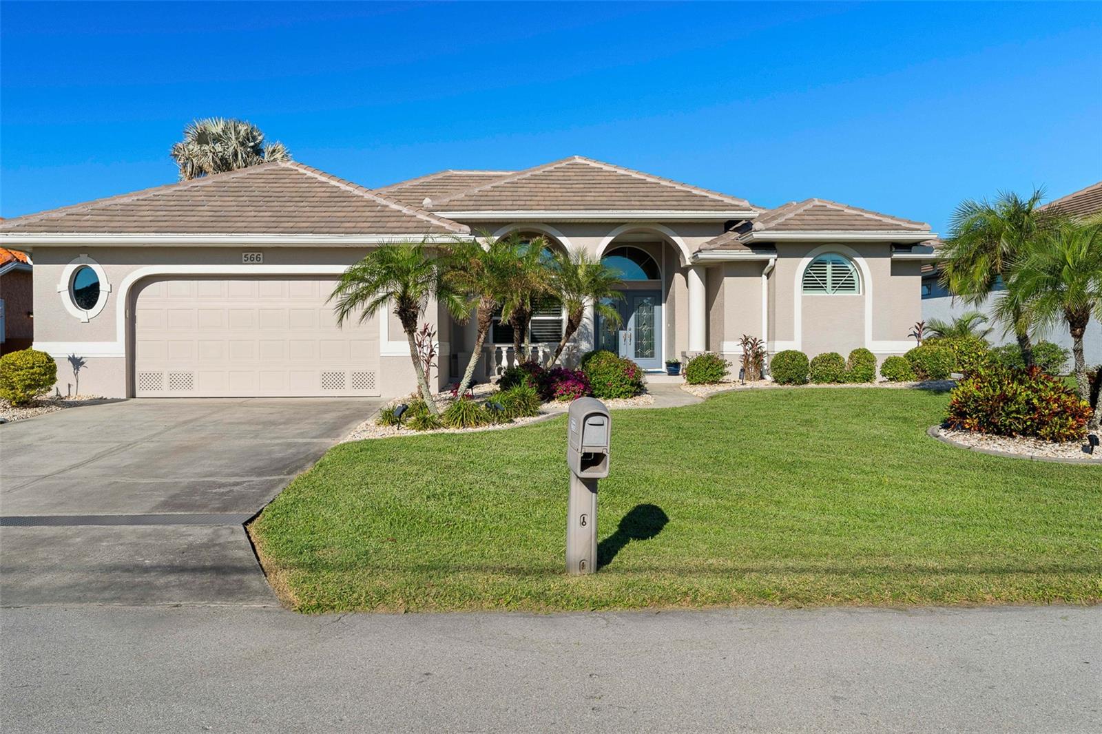 566 PORT BENDRES DR Property Photo 1