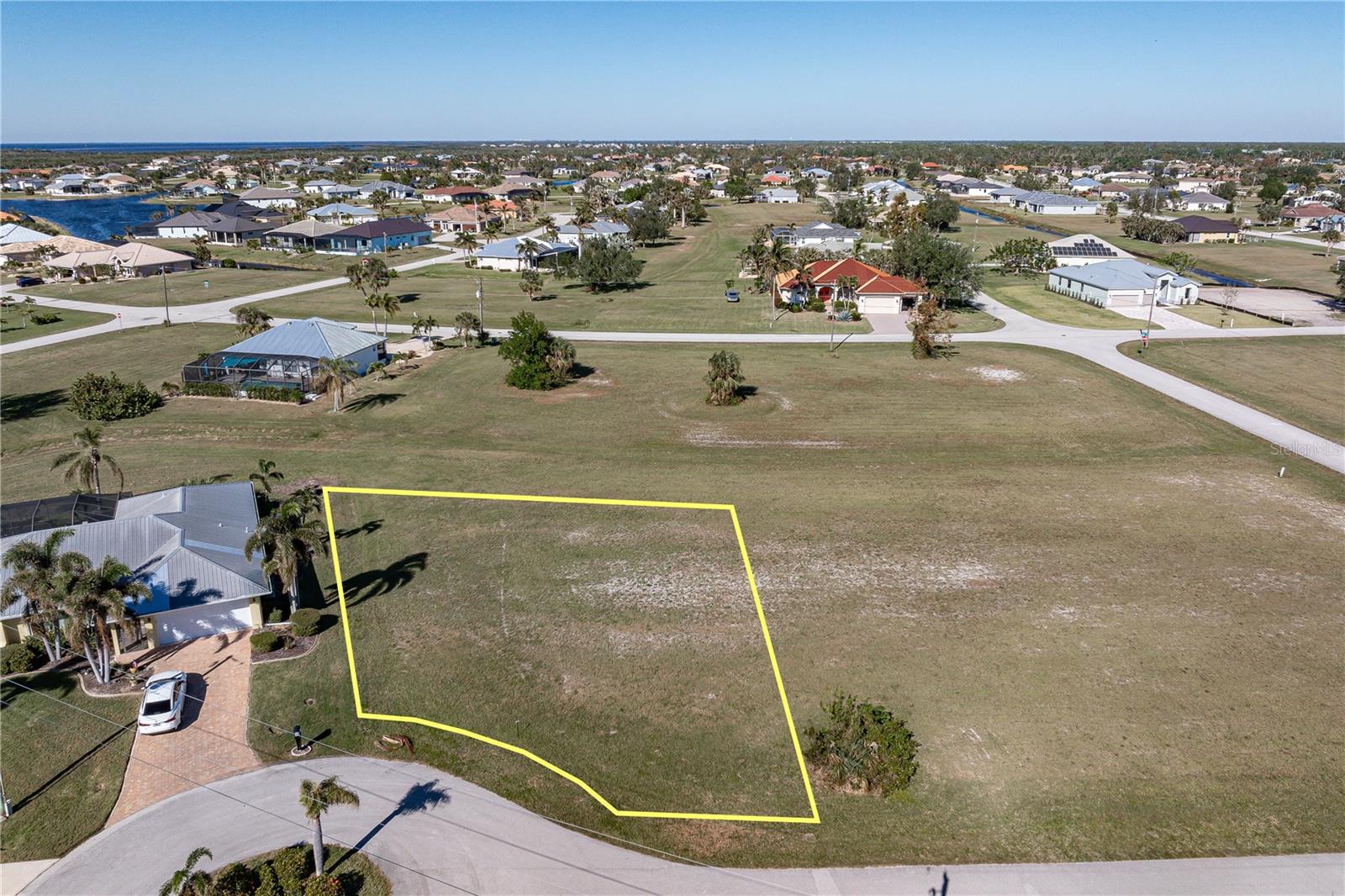 17503 Malarky Ln Property Photo 1